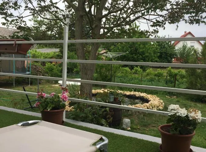 Lelle-kert 02 * בלטונללה