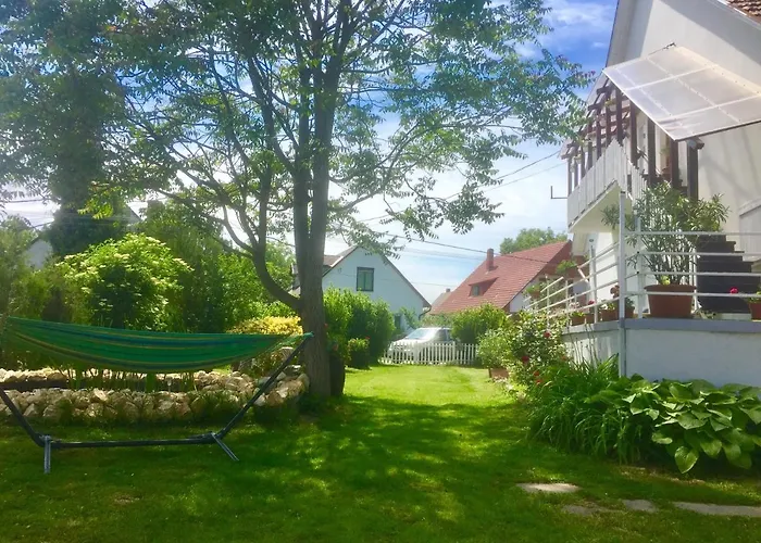 Lelle-kert 02 דירה *