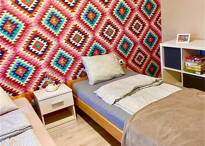 Apartman Lelle-kert 02 *